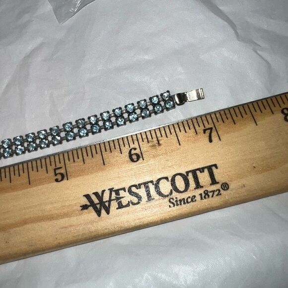 Vintage Prong Set Double Row Blue Rhinestone Bracelet - Picture 6 of 7